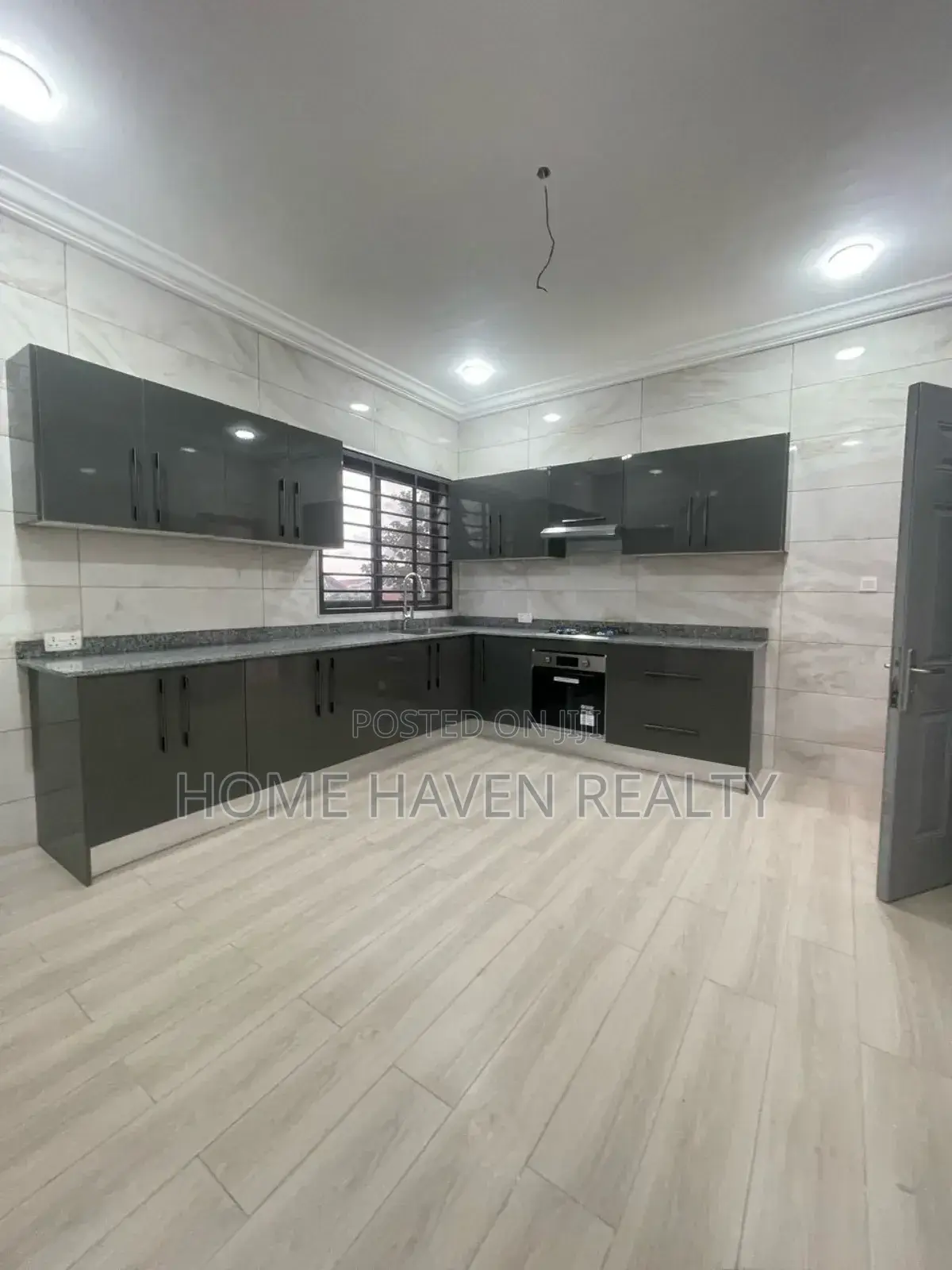 2bdrm Apartment in Westland for rent in West Legon