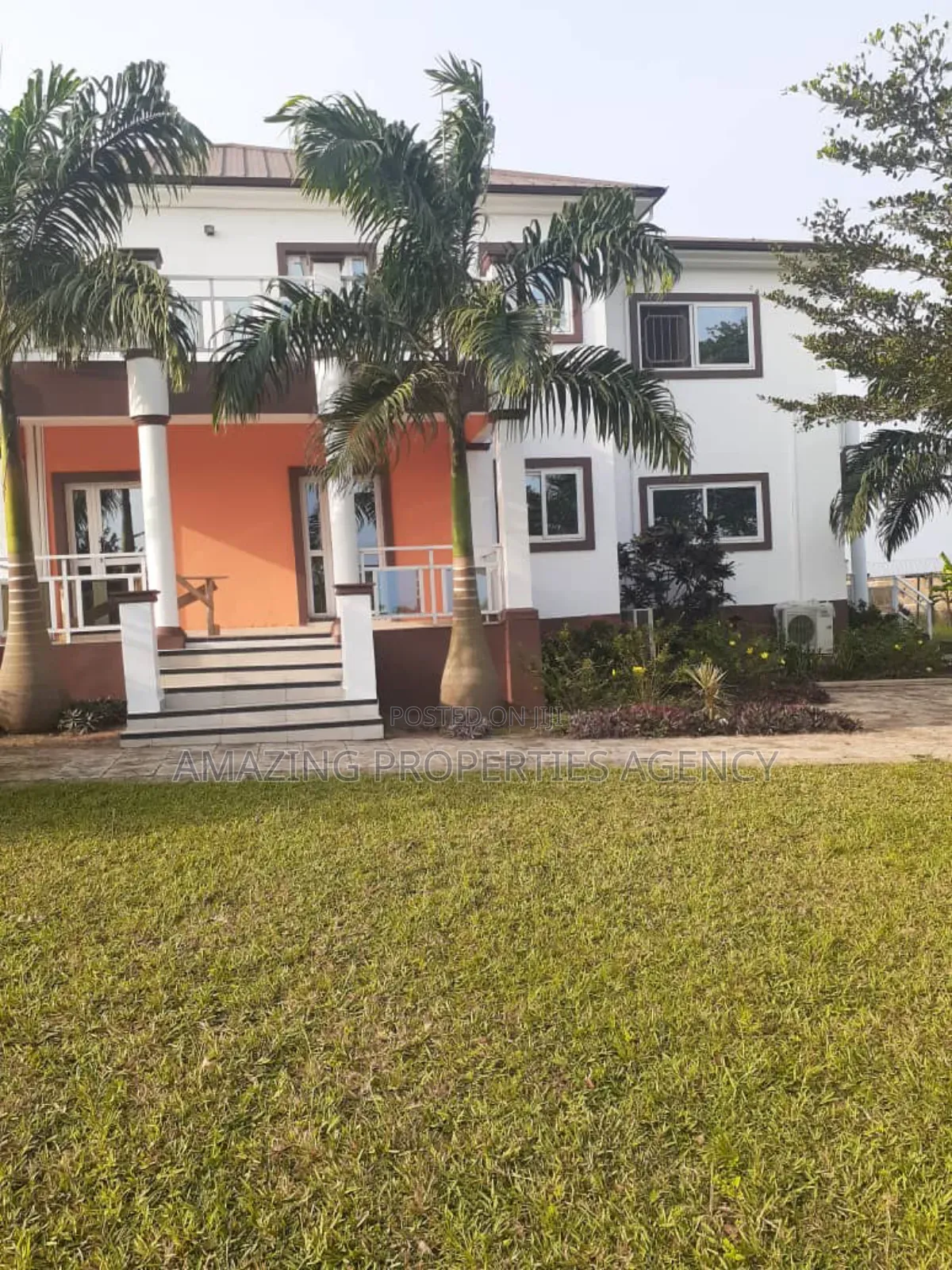 5bdrm House in Aburi for sale in Aburi