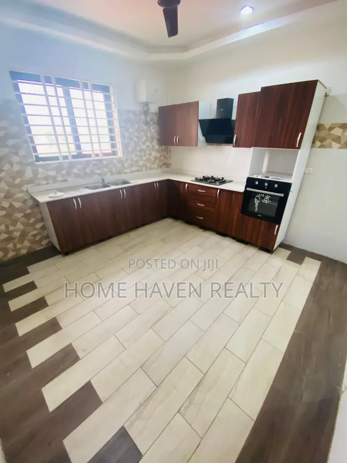 2bdrm Apartment in Westland for rent in West Legon