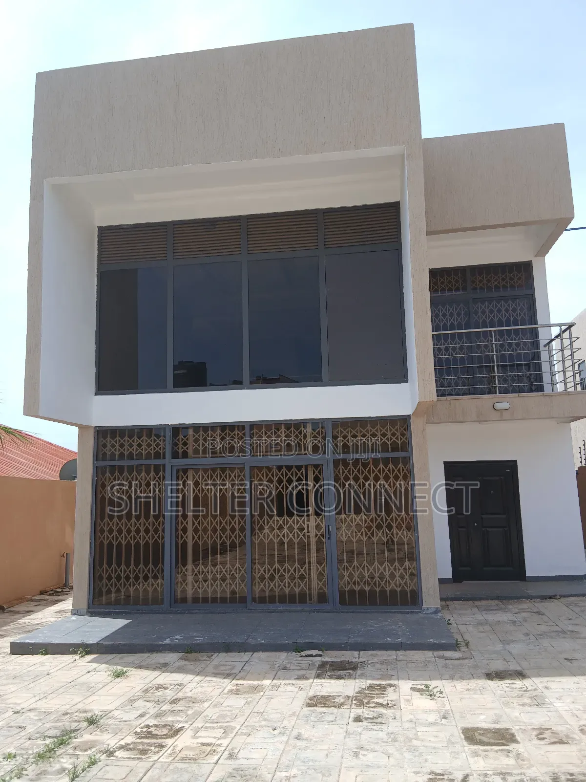 4bdrm Duplex in Oyarifa for sale in Oyarifa