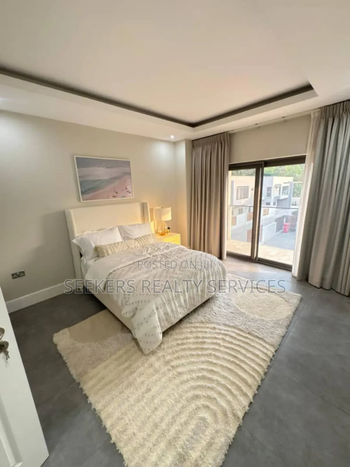 5bdrm Townhouse/Terrace in Seekers Realty, Cantonments for sale in Cantonments