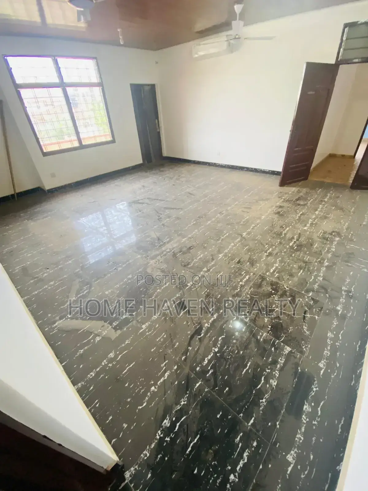 6bdrm House in North Legon for sale in North Legon