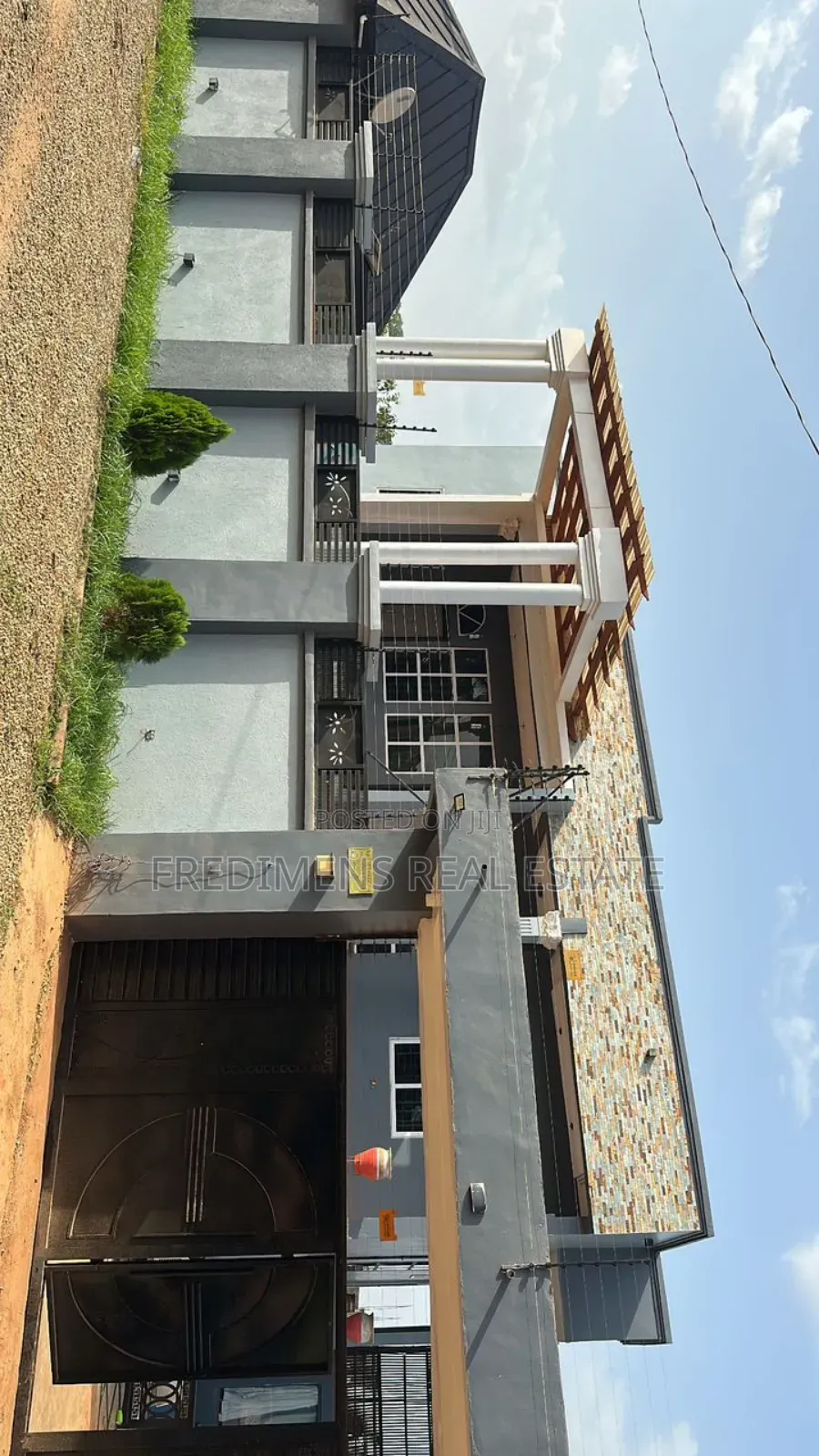 Furnished 6bdrm House in Fredimens Real, Atwima Kwanwoma for sale in Atwima Kwanwoma