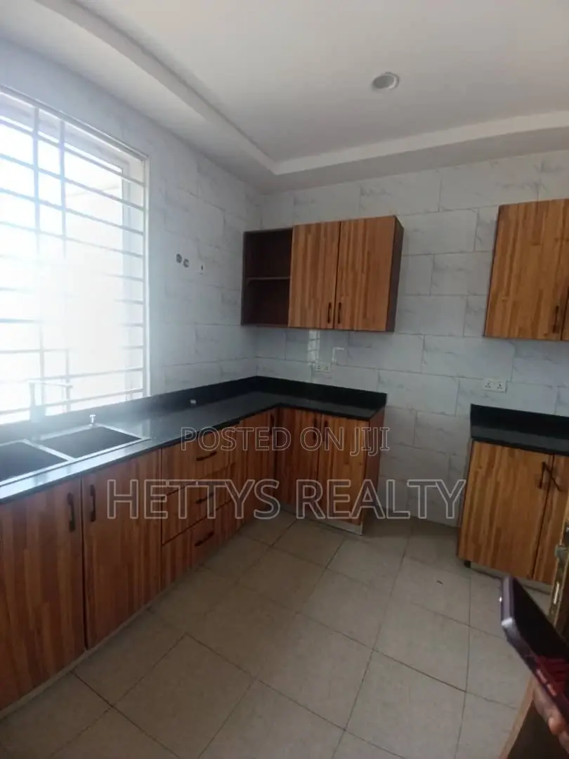 3bdrm House in Ablekuma for sale in Ablekuma