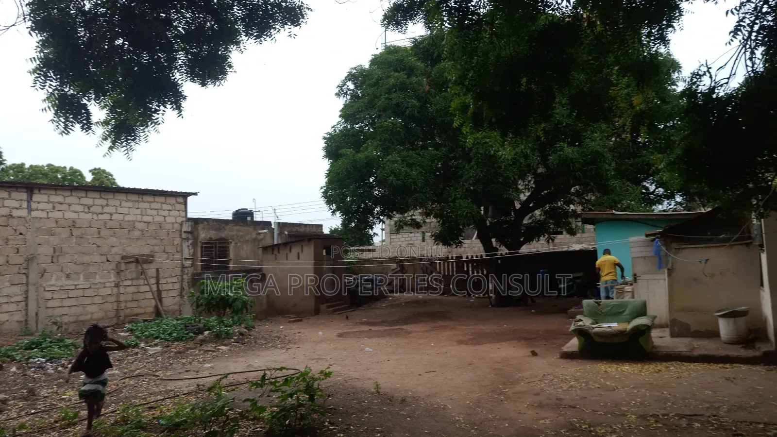 One Plot of Land for Sale in Lapaz Main in Lapaz