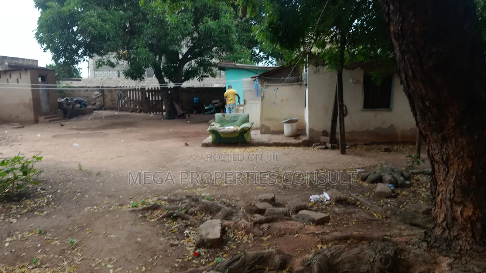 One Plot of Land for Sale in Lapaz Main in Lapaz