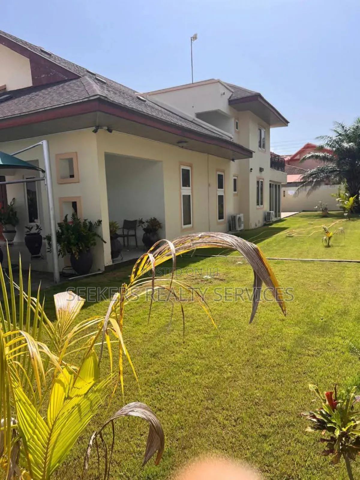5bdrm House in Seekers Realty, Sakumono for sale in Sakumono