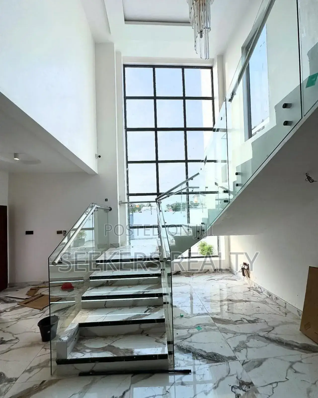 5bdrm House in Seekers Realty, Adenta for sale in Adenta