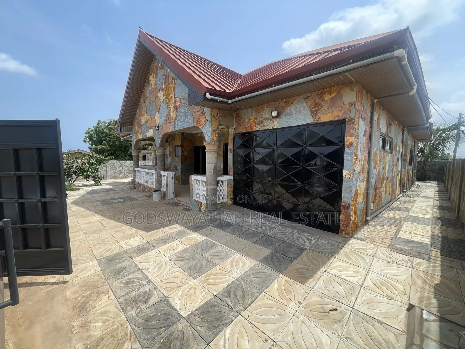 4bdrm House in East Legon, Adjiriganor for rent in Adjiriganor