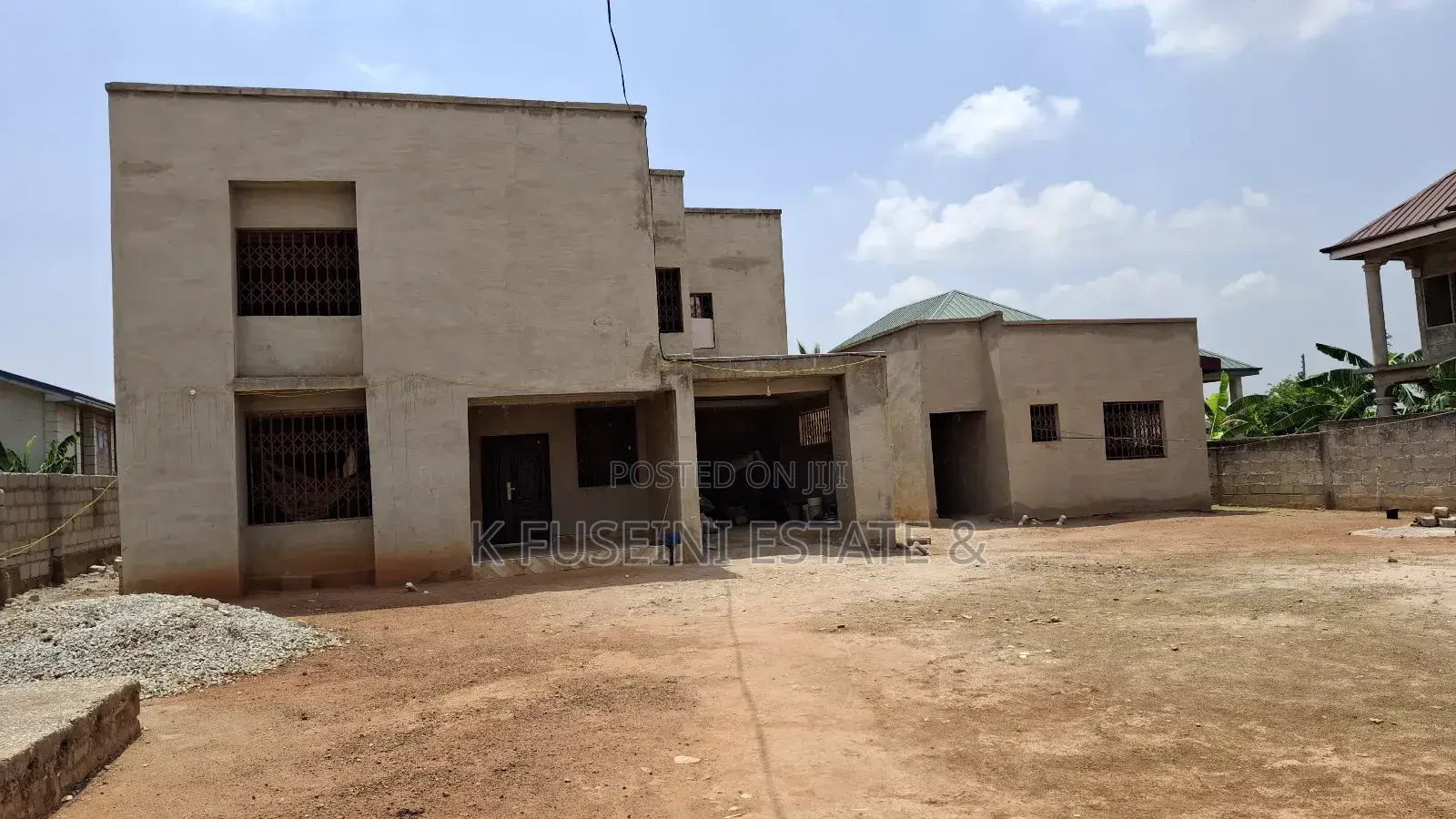 7bdrm House in K Fuseini Estate, Kumasi Metropolitan for sale in Kumasi Metropolitan