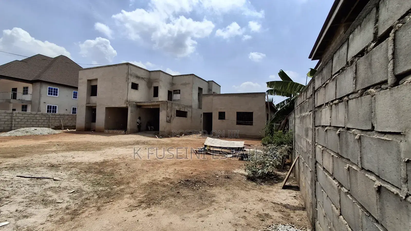 7bdrm House in K Fuseini Estate, Kumasi Metropolitan for sale in Kumasi Metropolitan