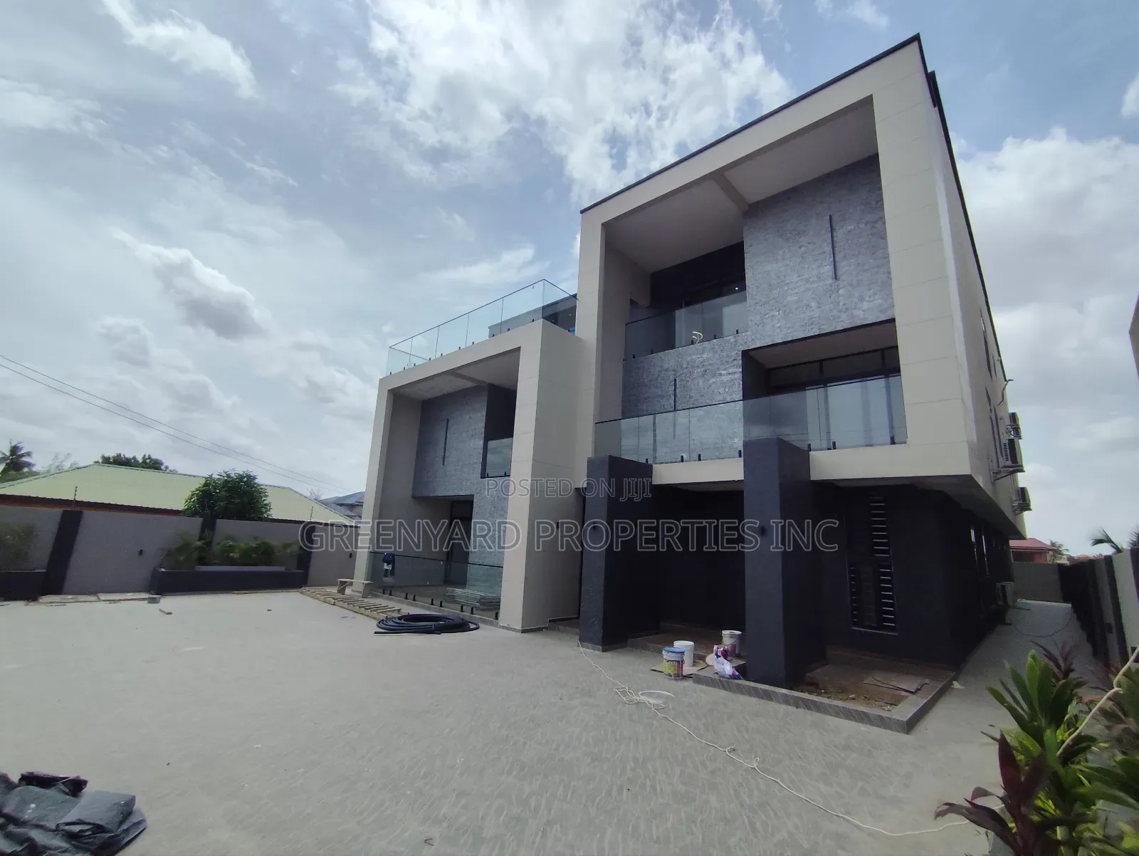 2bdrm Apartment in Adjiringanor, East Legon for rent in East Legon