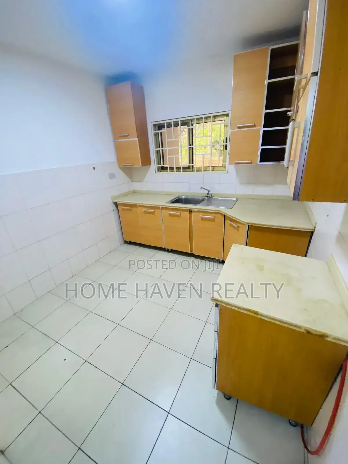 2bdrm Apartment in Dzorwulu for rent in Dzorwulu