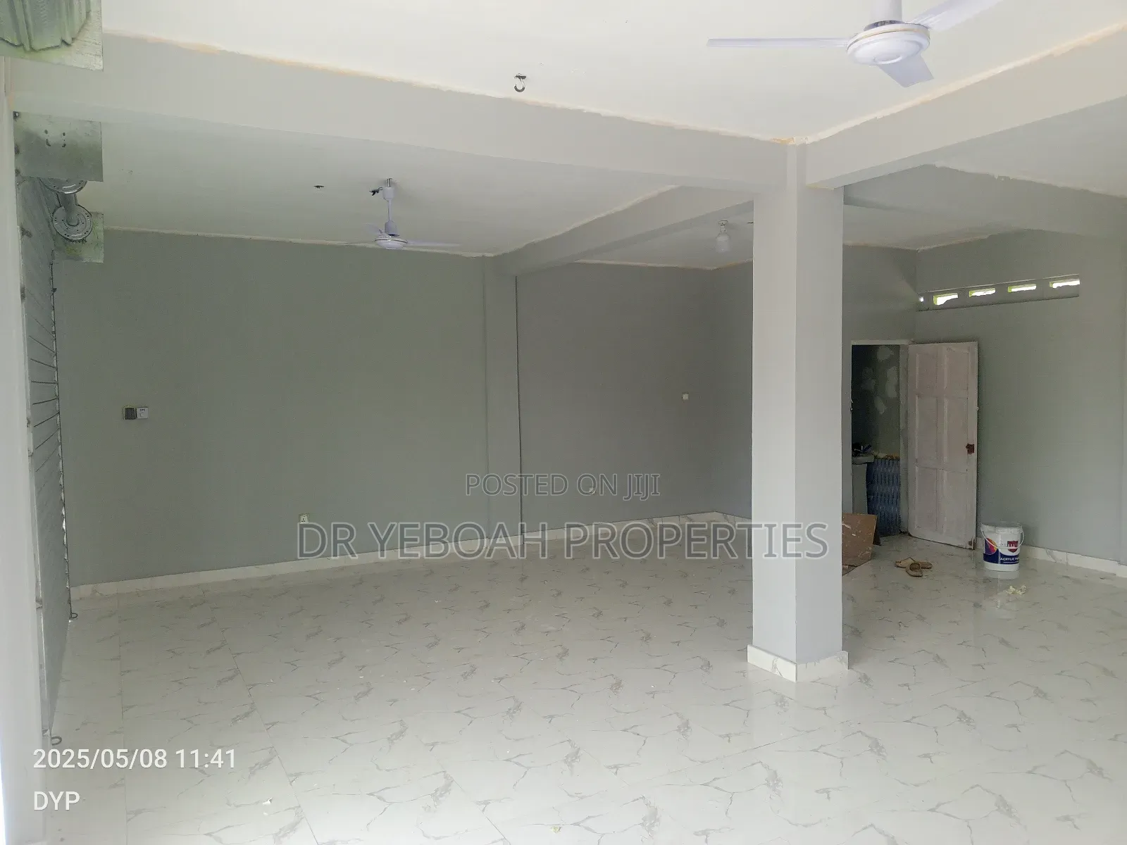 Spintex:- Double Shop for Rent, Texpo Market in Spintex