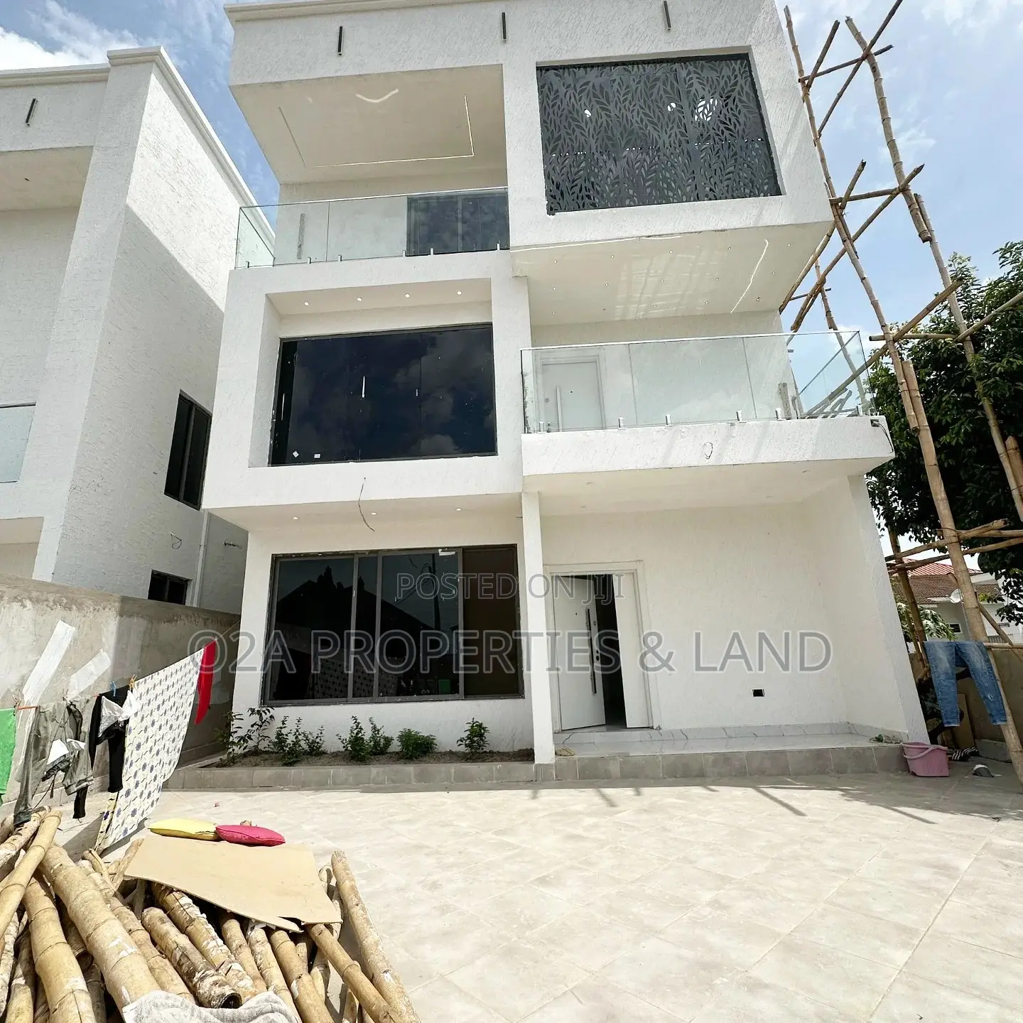 5bdrm House in East Legon, Ability for sale in Ability