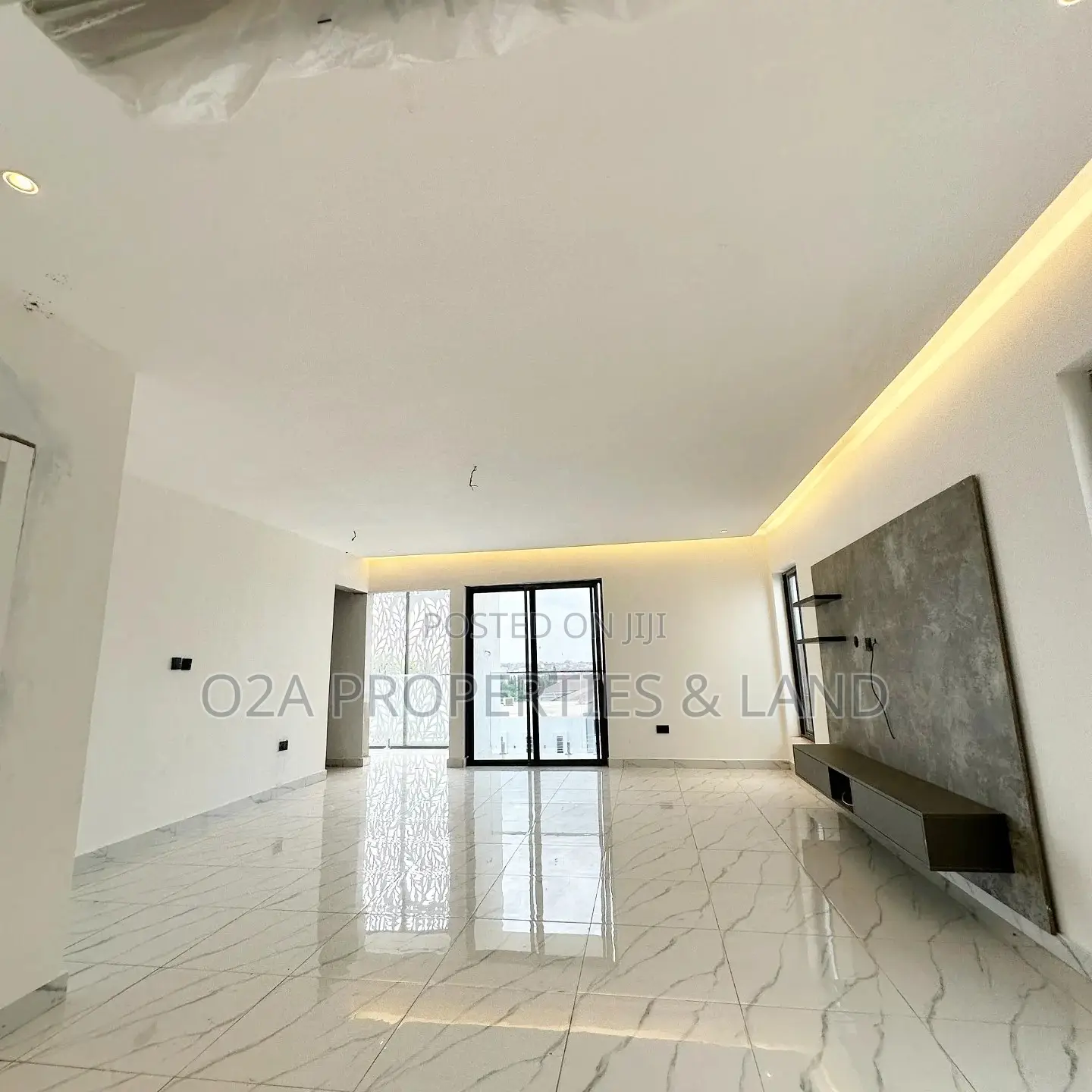 5bdrm House in East Legon, Ability for sale in Ability