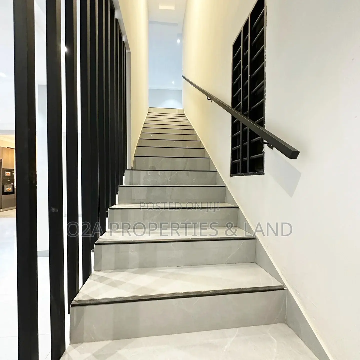 4bdrm House in Lakeside Estate for sale in Lake Side Estate