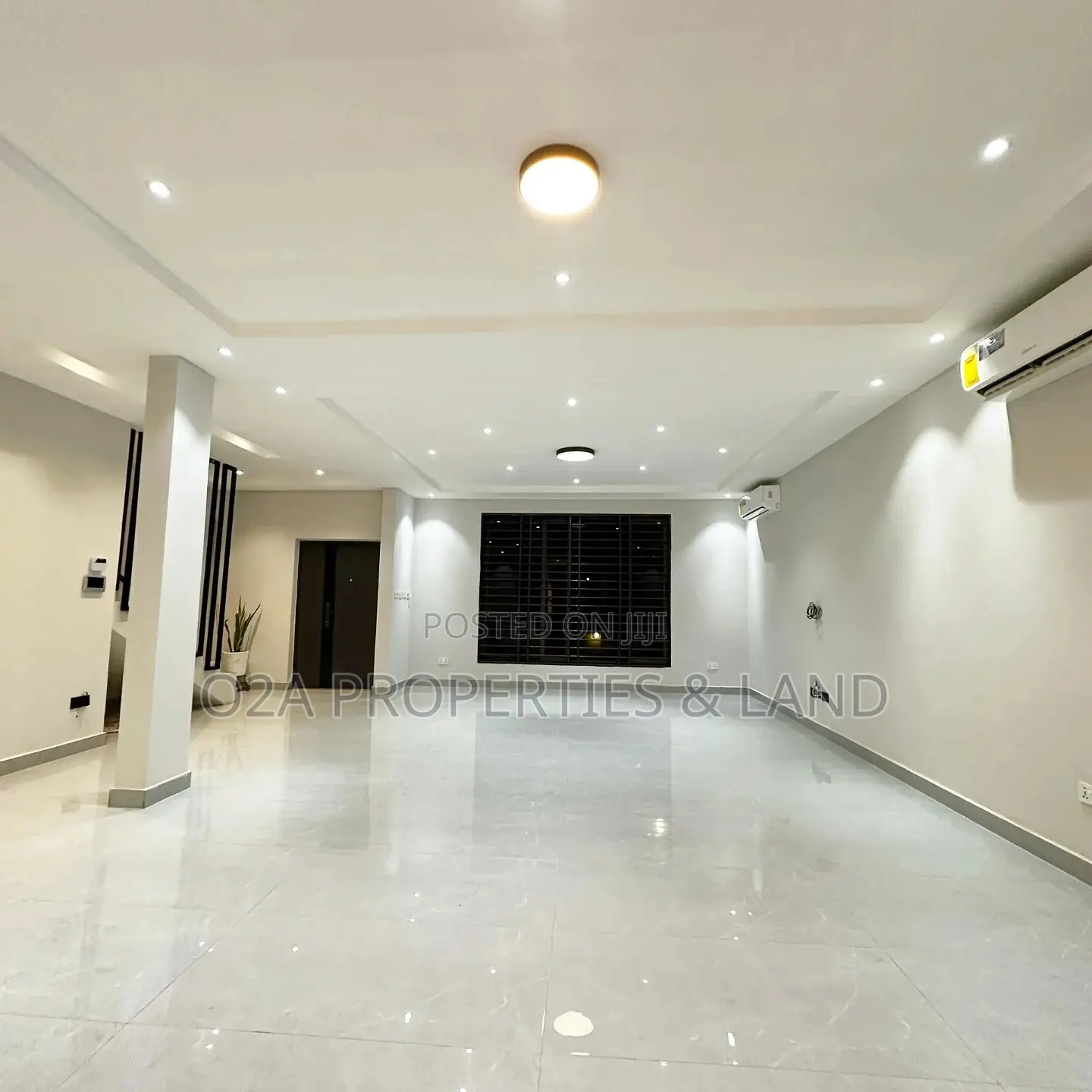 4bdrm House in Lakeside Estate for sale in Lake Side Estate