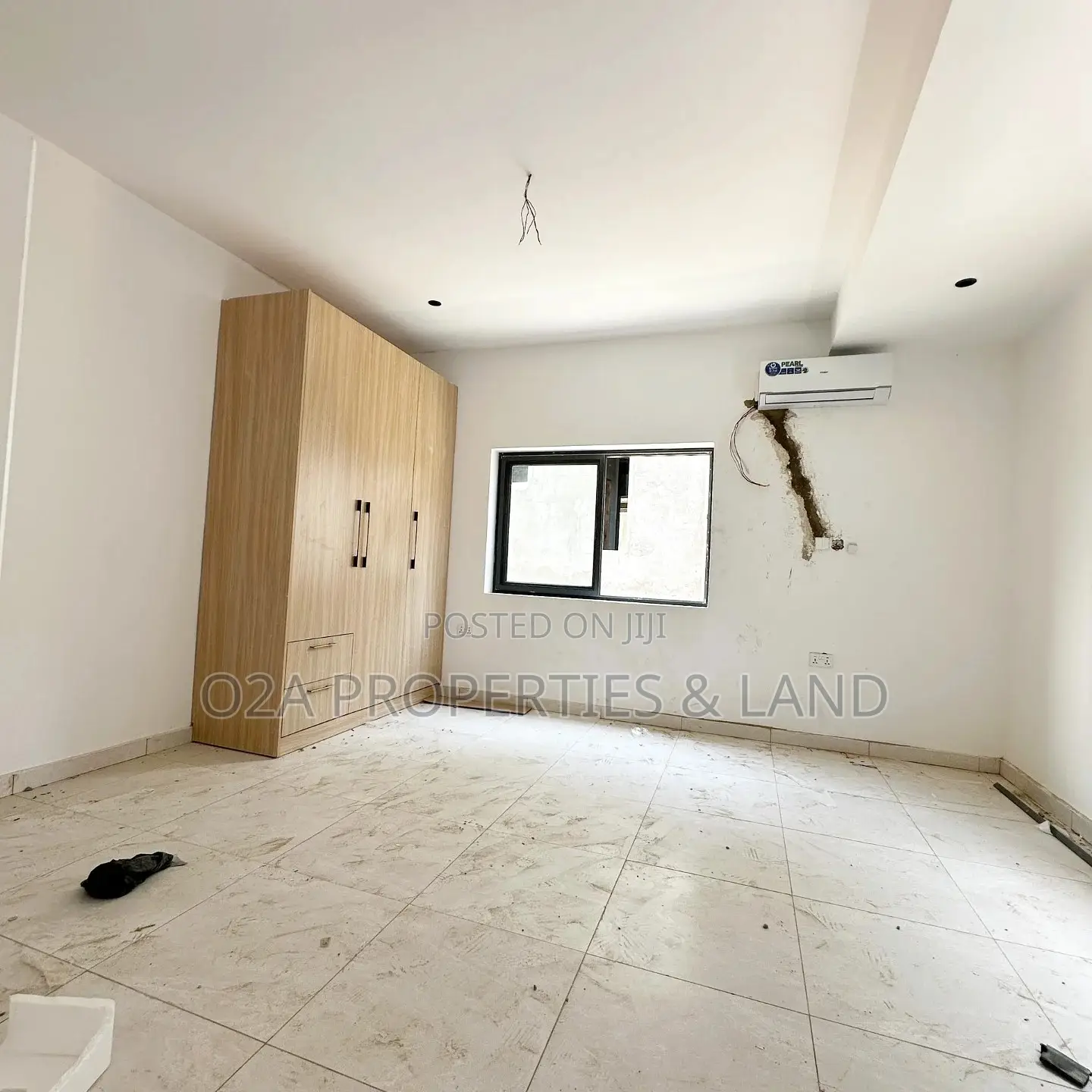 4bdrm House in East Airport for sale in Airport Residential Area