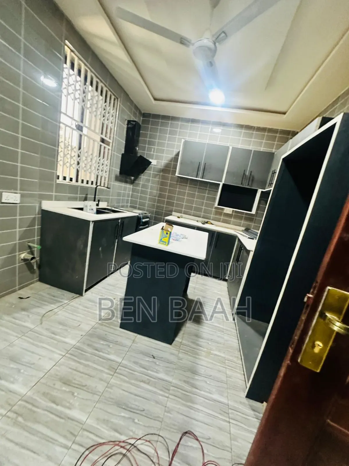 3bdrm Duplex in Ben Properties, Ofankor for sale in Ofankor