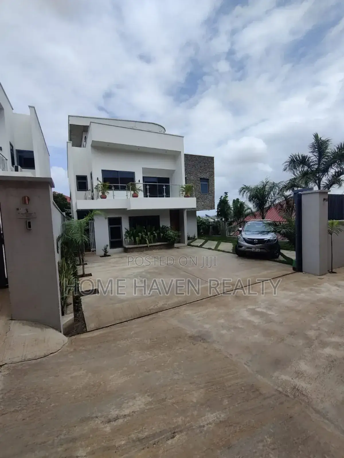 4bdrm House in Tantra Hills for sale in Tantra Hills