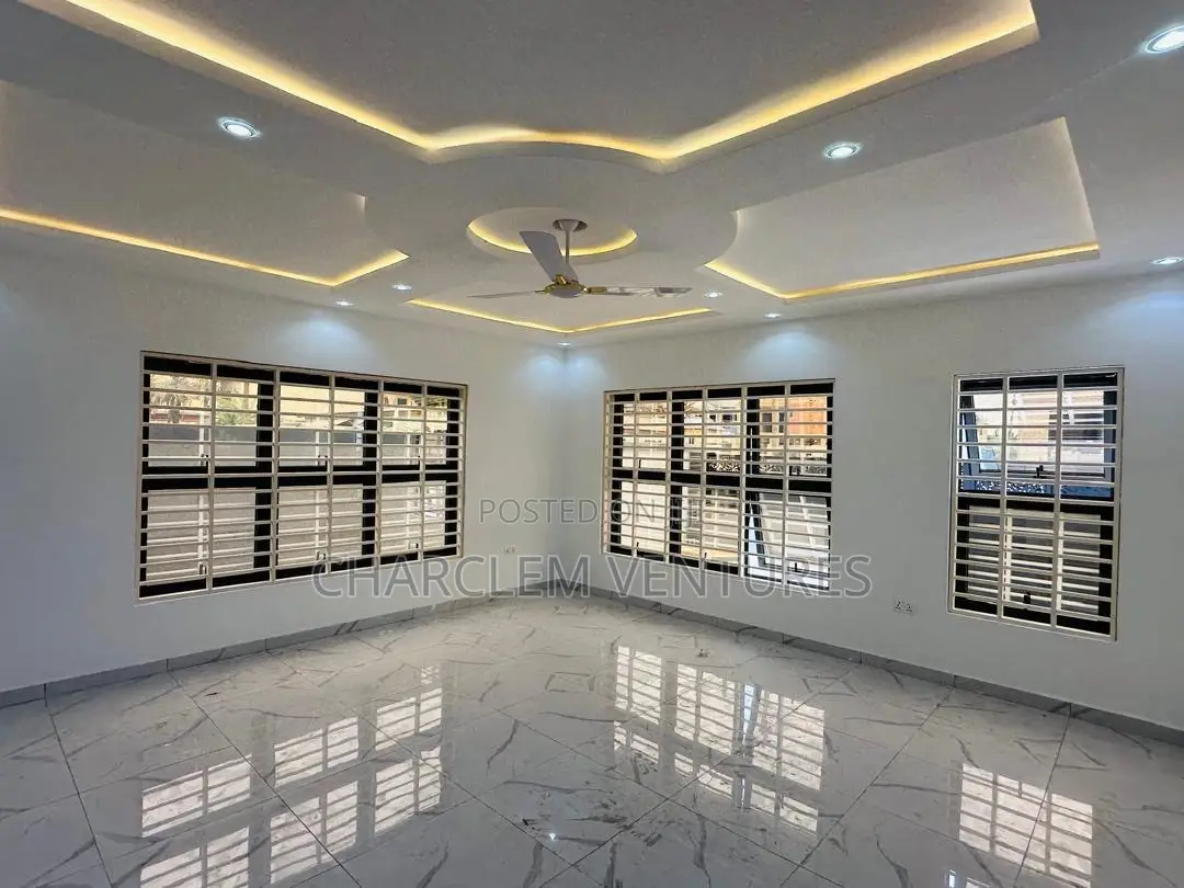 4bdrm House in Charclem Ventures, ECOMOG for sale in ECOMOG