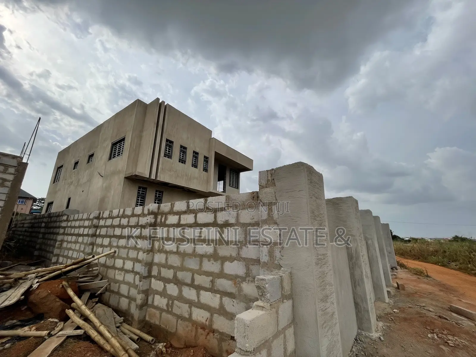 4bdrm House in K Fuseini Estate, Kumasi Metropolitan for sale in Kumasi Metropolitan