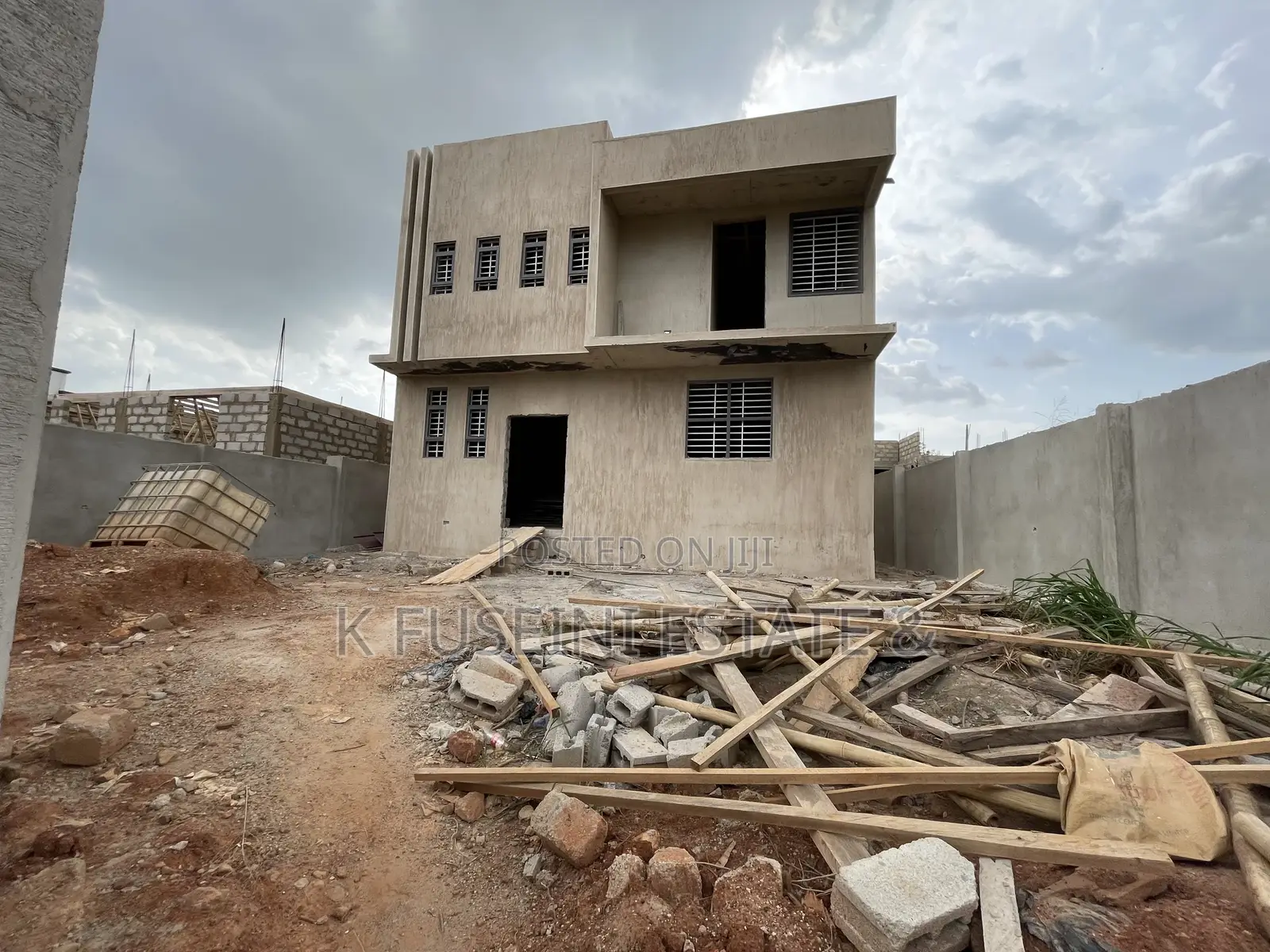 4bdrm House in K Fuseini Estate, Kumasi Metropolitan for sale in Kumasi Metropolitan