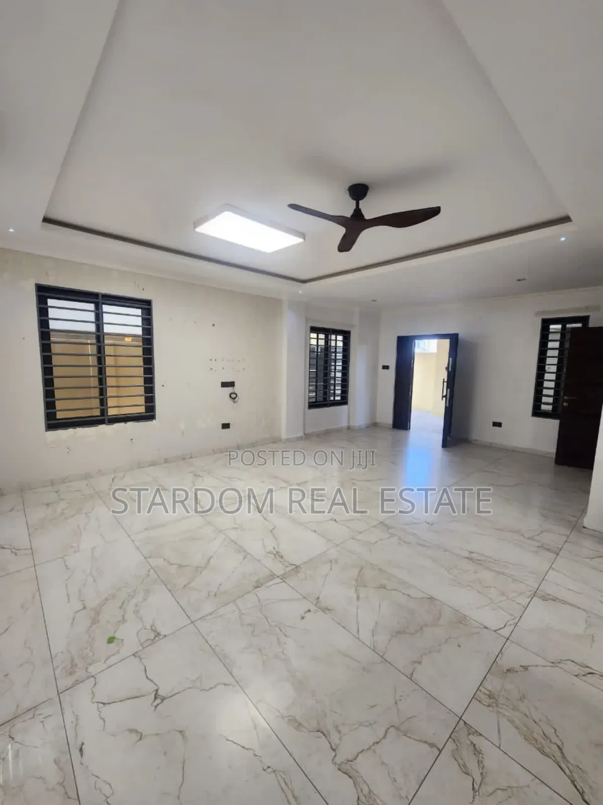 3bdrm Duplex in Ogbojo, East Legon for rent in East Legon