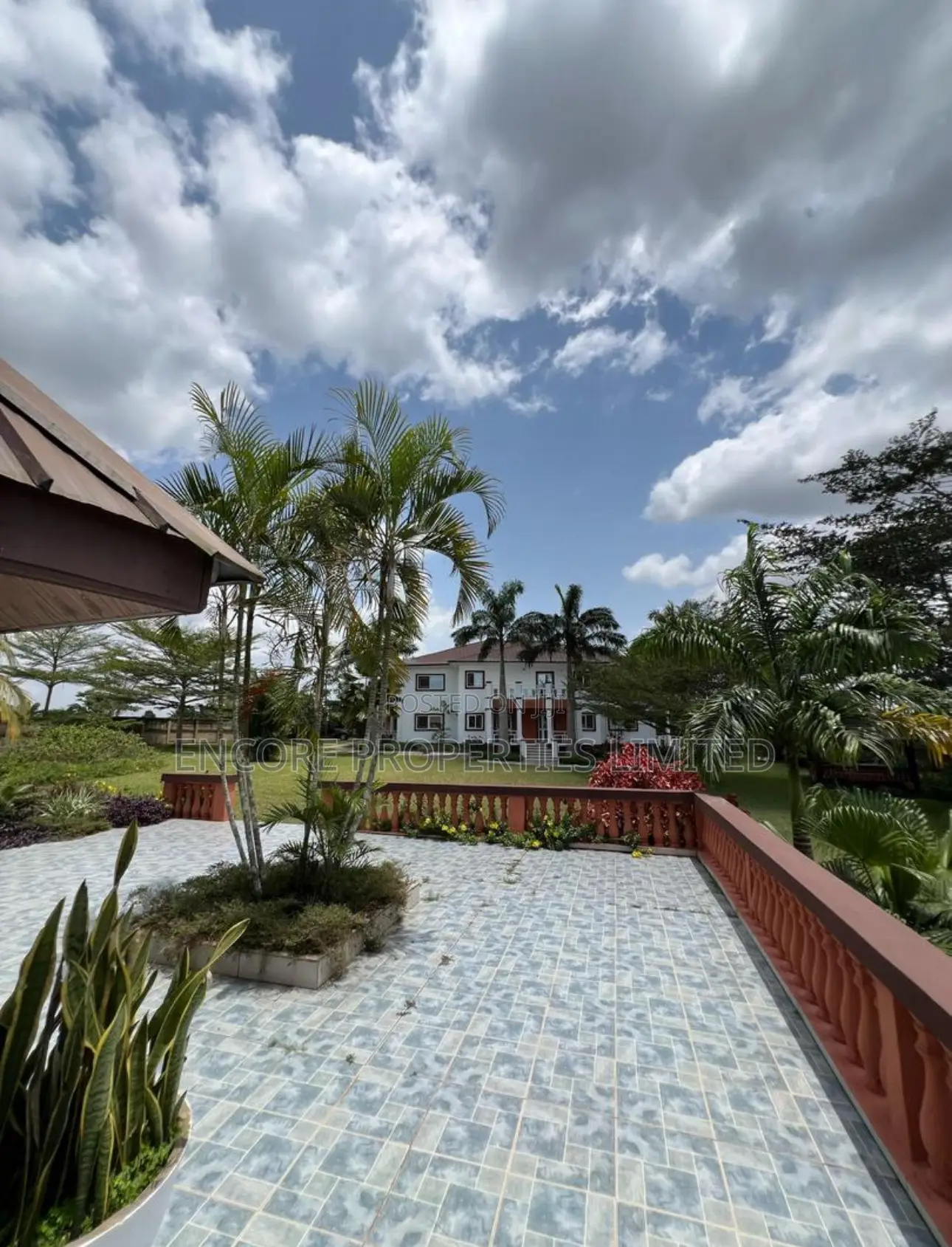 5bdrm Villa in Encore Properties, Aburi for sale in Aburi