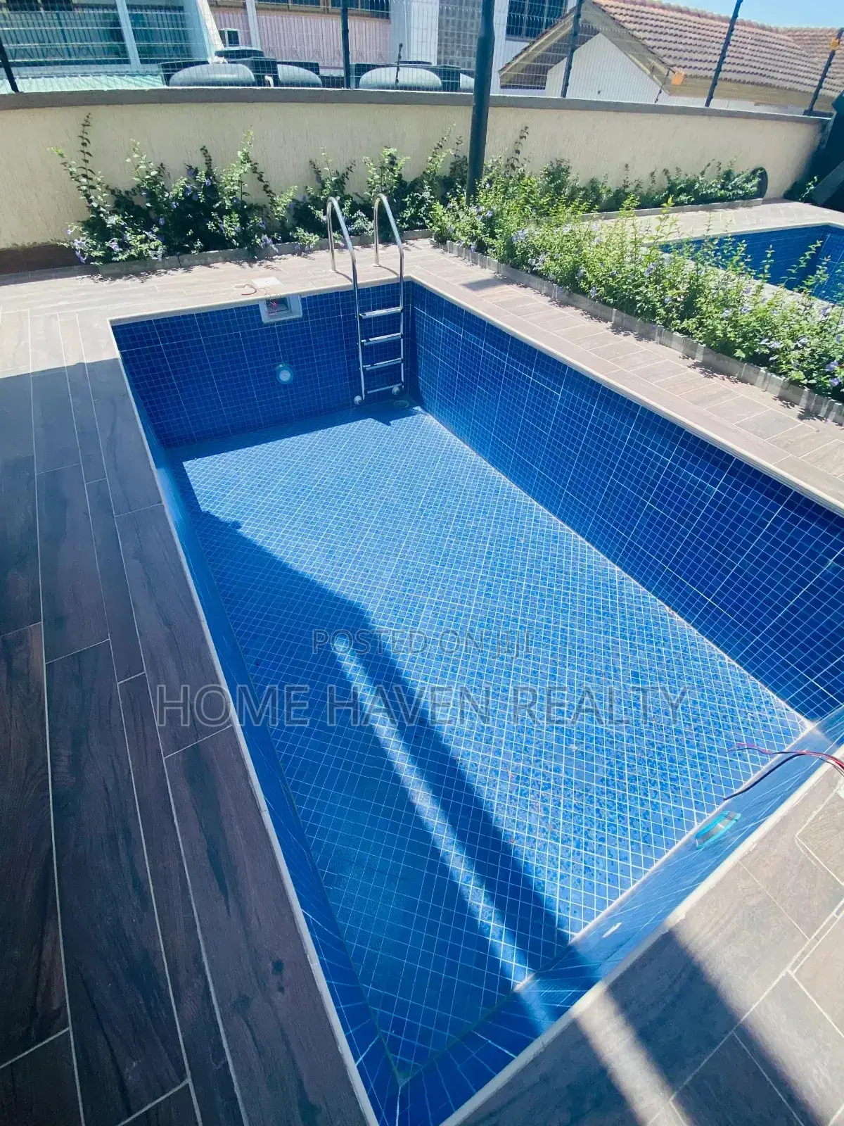 5bdrm House in East Legon for rent in East Legon