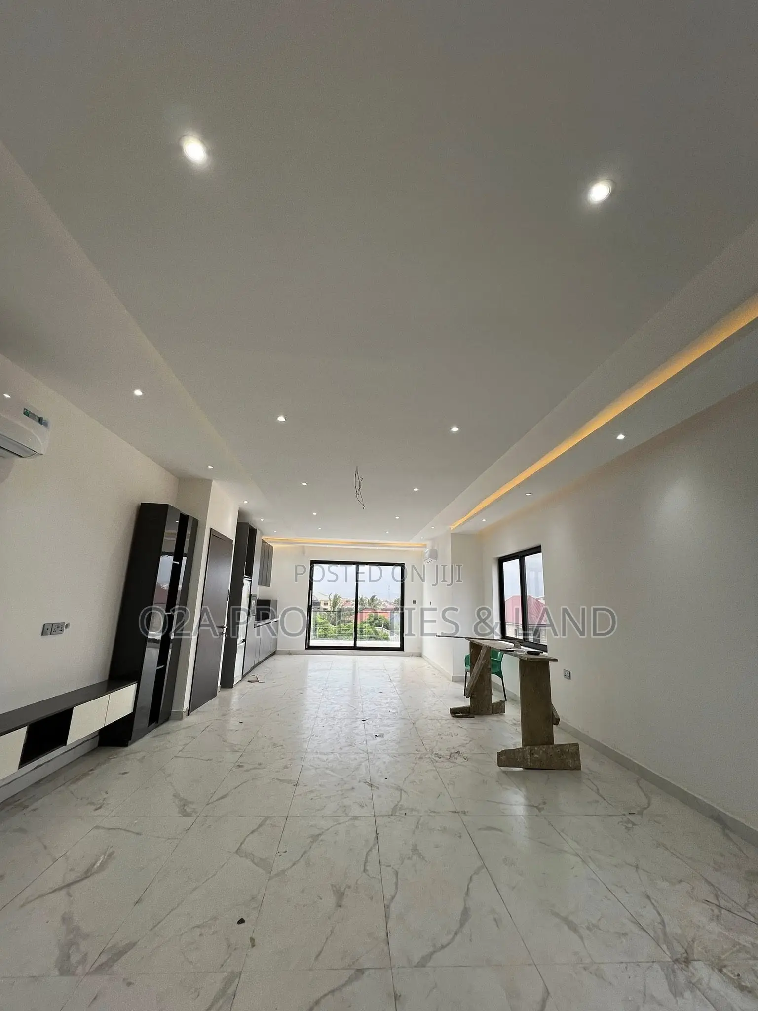 4bdrm House in Ashaley Botwe, Lake Side Estate for sale in Lake Side Estate