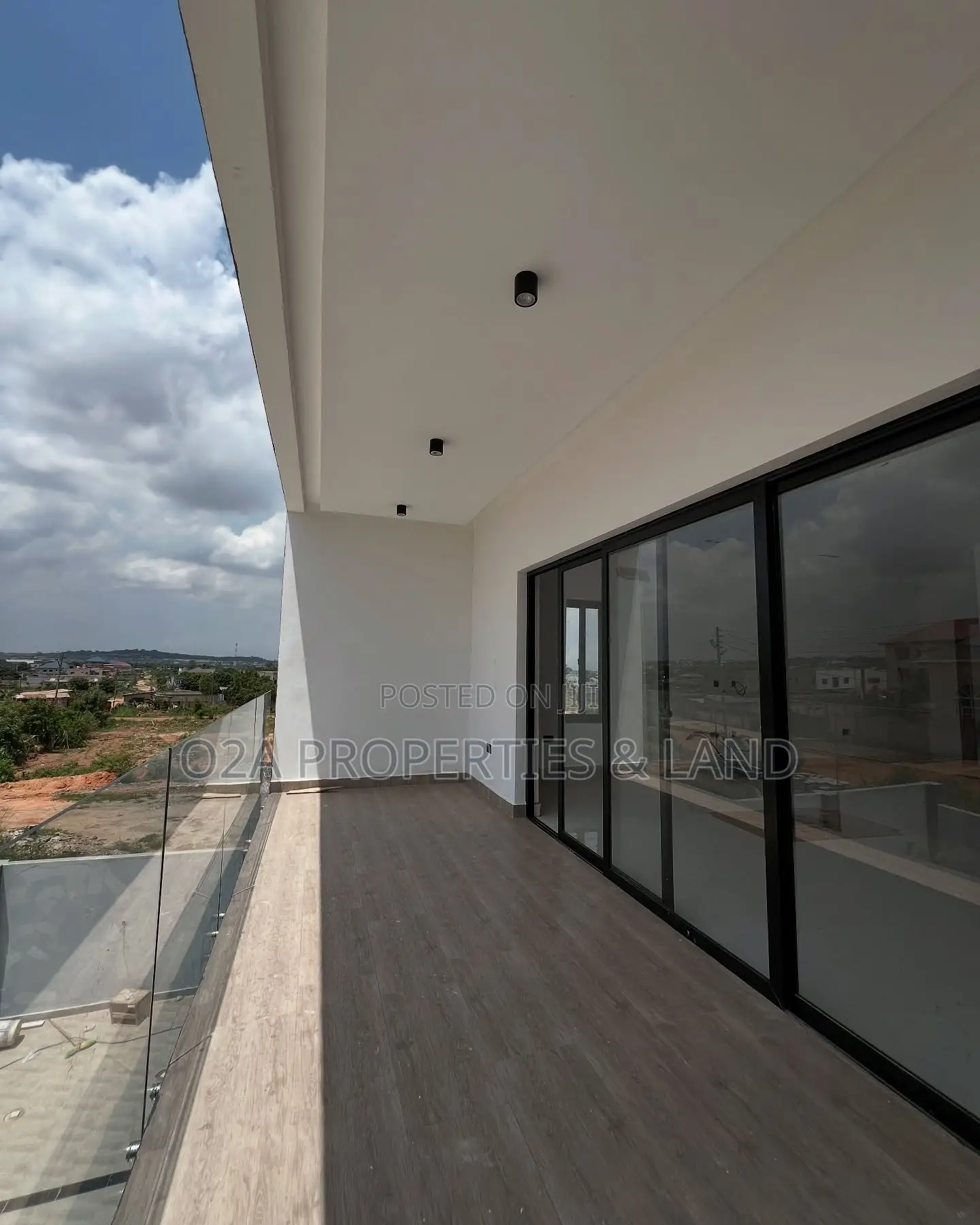 3bdrm House in Oyarifa, Ghana Flag for sale in Ghana Flag