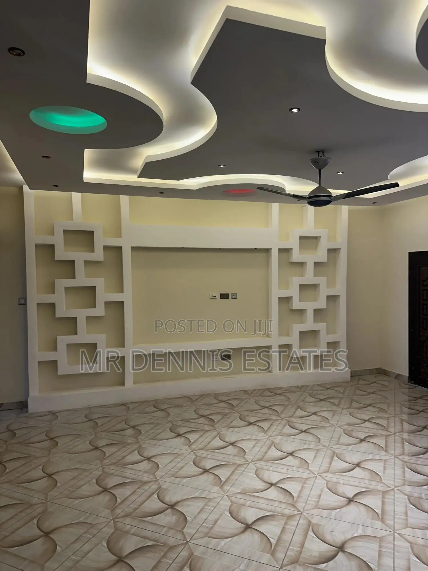 4bdrm Apartment in Westhills Mall for rent in West Hills Mall Area