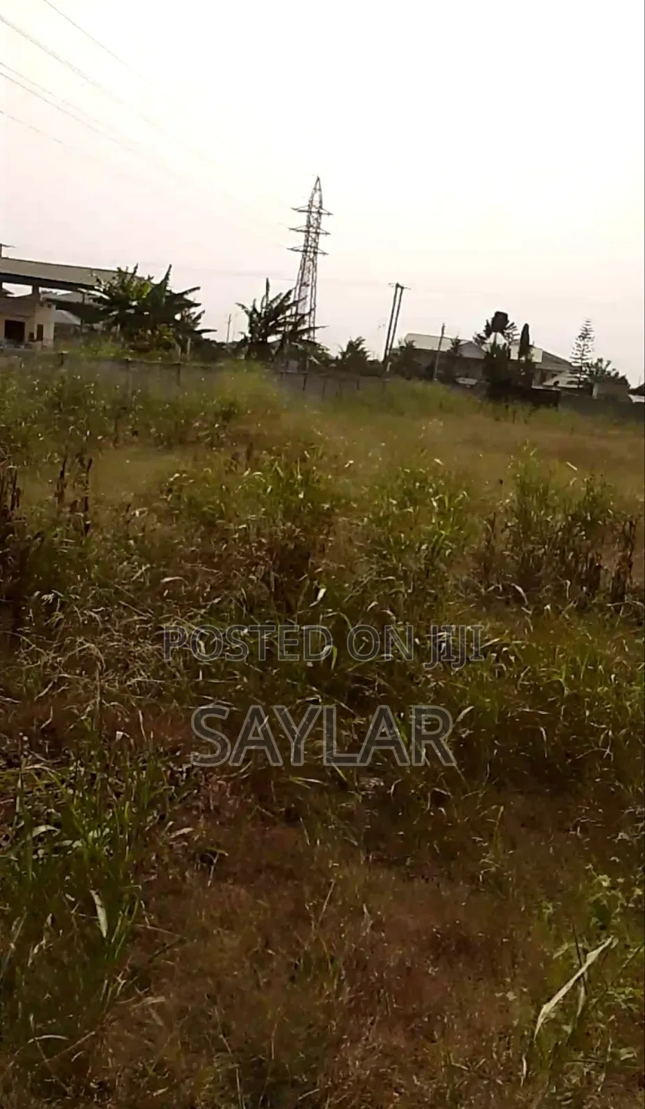 T. D. C Documents 3 Plots in Comm10, Sos Down Lane Tema. in Tema Metropolitan