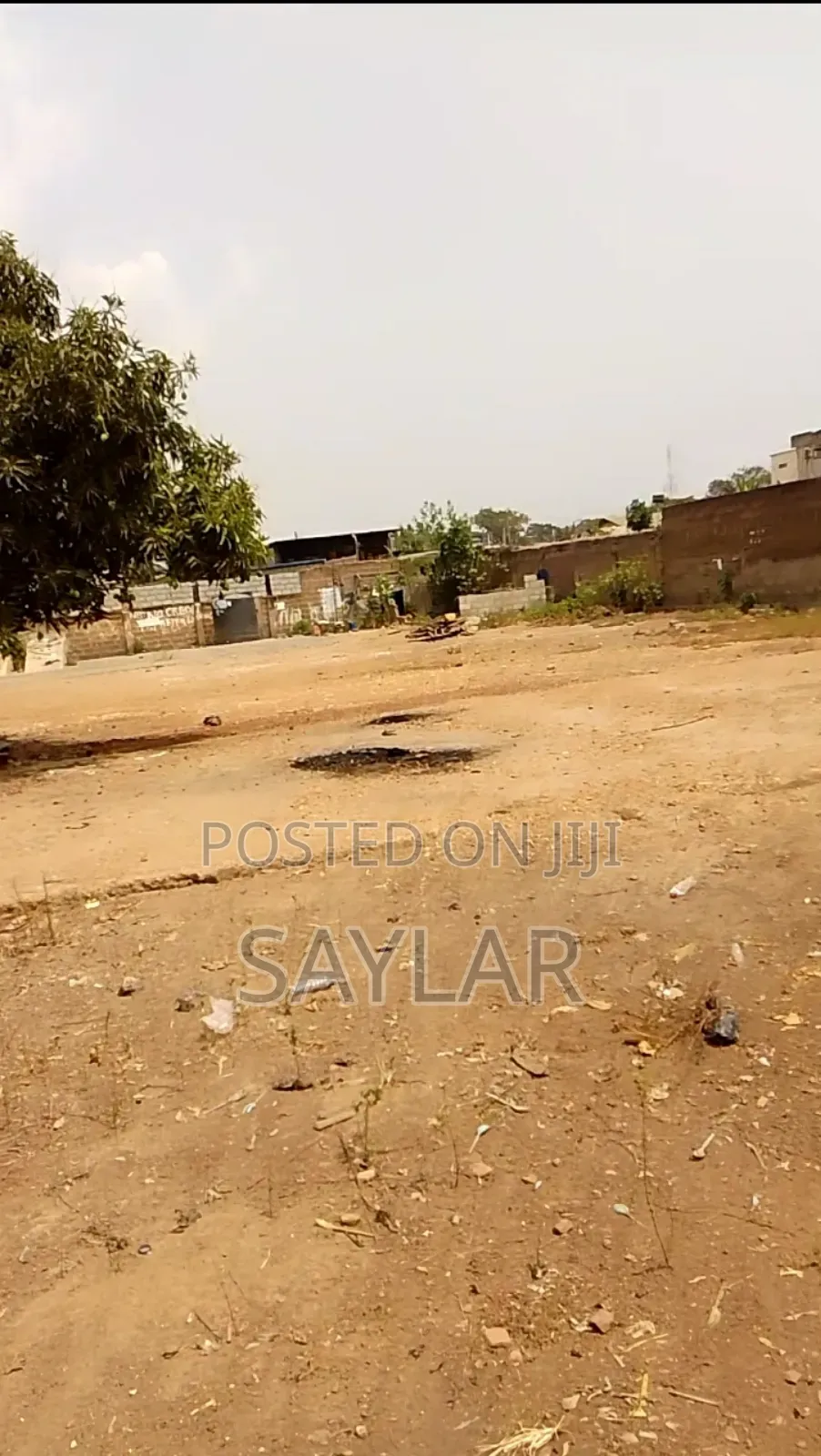 T. D. C Documents 3 and Half Plots Property at Comm12 Tema in Tema Metropolitan