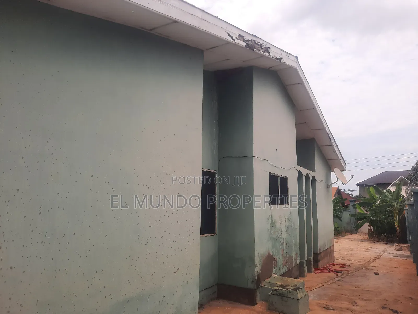 5bdrm House in Nyankyerenyease, Kumasi Metropolitan for sale in Kumasi Metropolitan