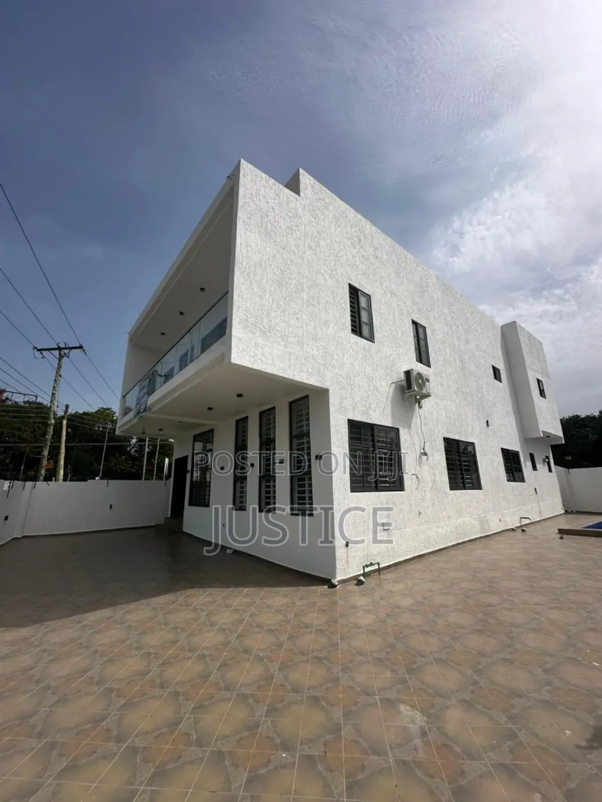 4bdrm House in West Legon, Police Station for sale in Police Station