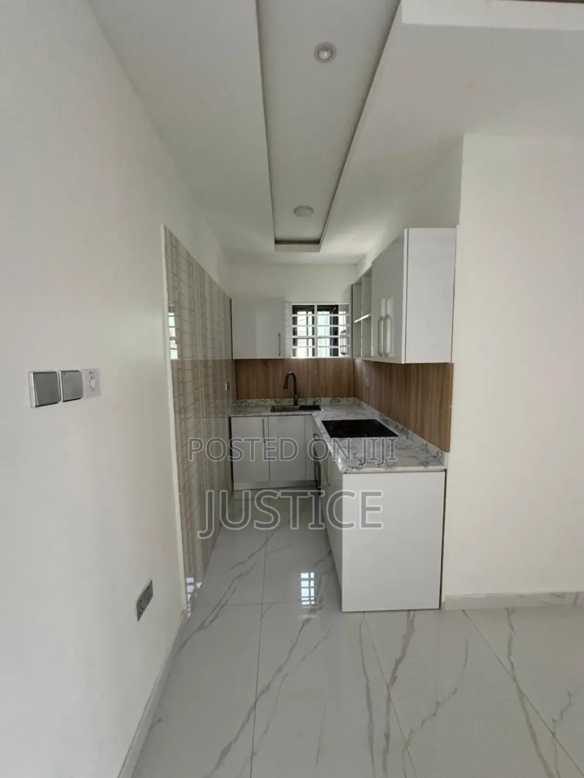 4bdrm House in West Legon, Police Station for sale in Police Station