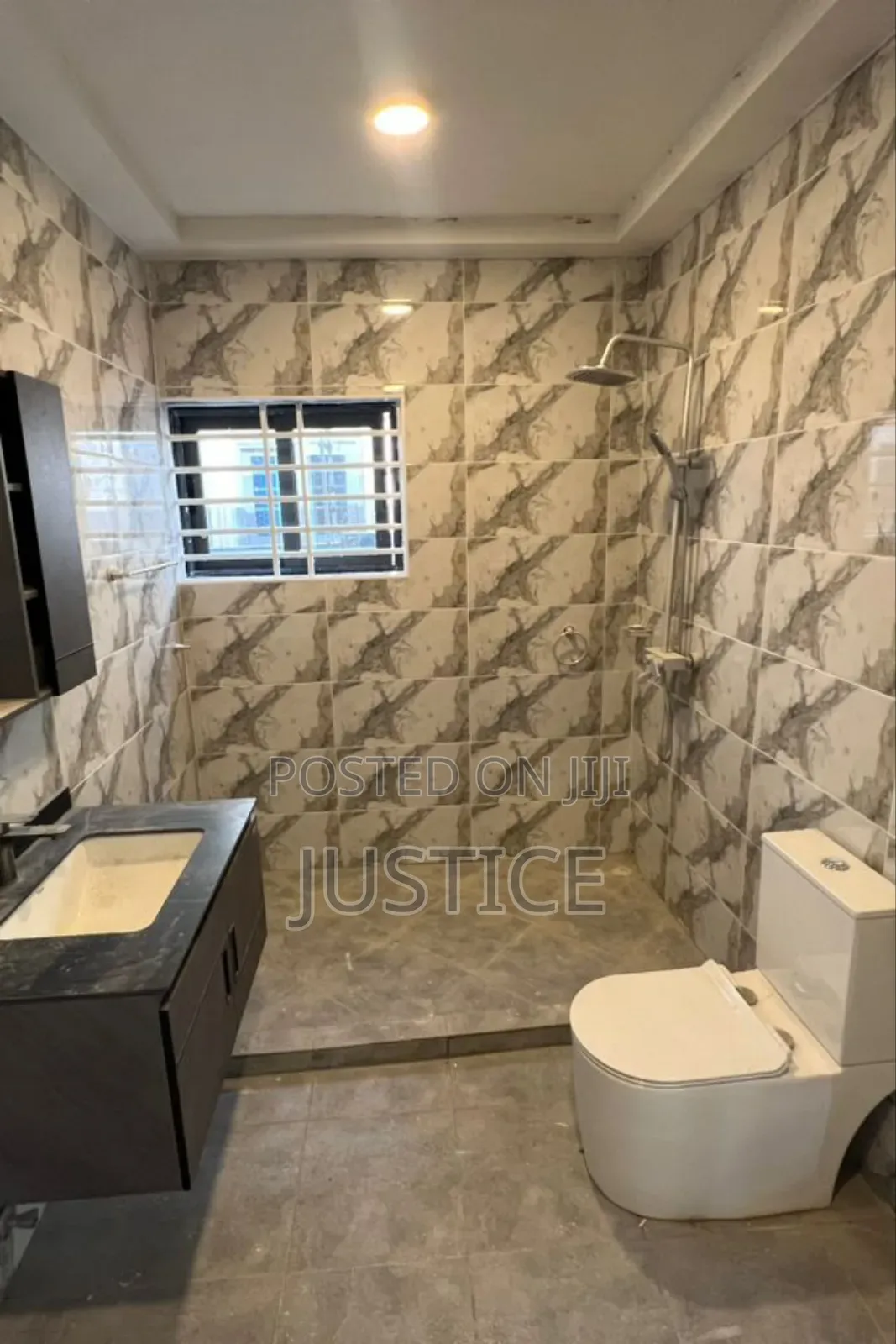 3bdrm House in Odumase Ablekuma for sale in Ablekuma