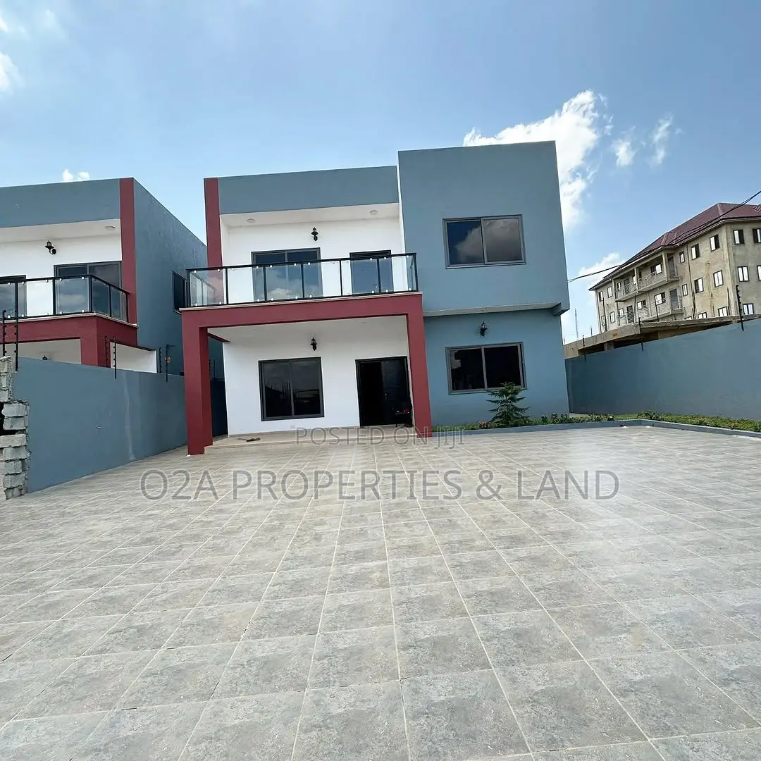 4bdrm House in Lakeside Estate, Overhead for sale in Overhead