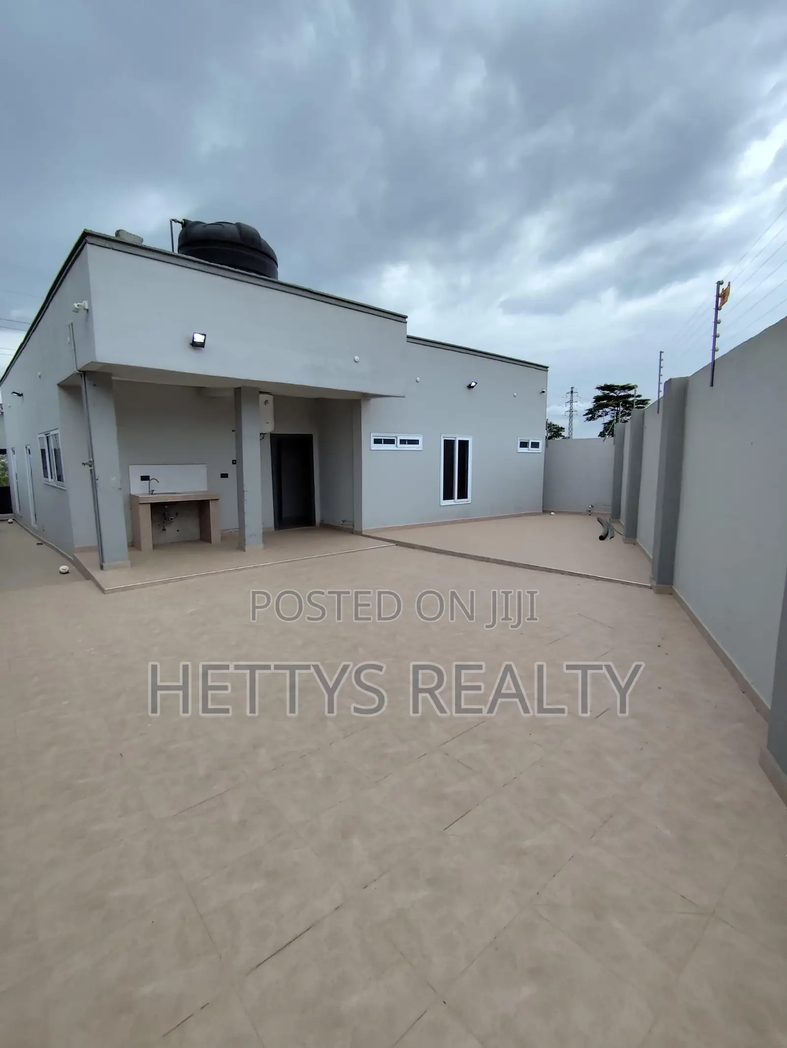 3bdrm House in Aburi for sale in Aburi