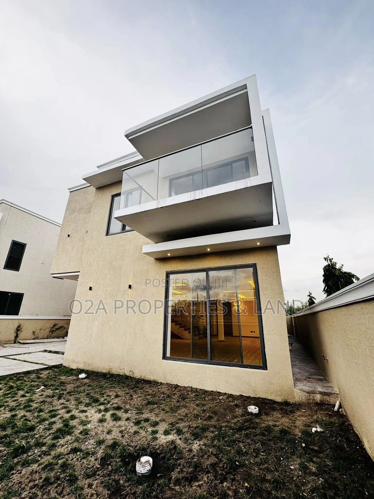 4bdrm House in West Trassaco, Police Station for sale in Police Station