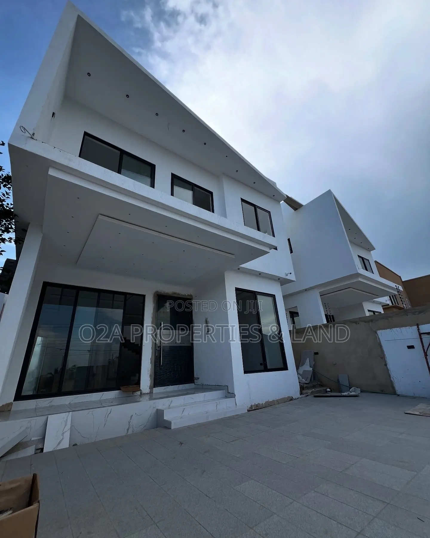 4bdrm House in East Legon, Bawaleshie for sale in Bawaleshie