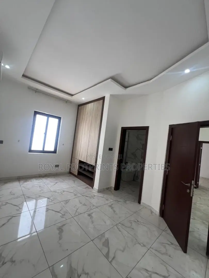 4bdrm House in Luxelooks Properties, Ashaley Botwe for rent in Ashaley Botwe