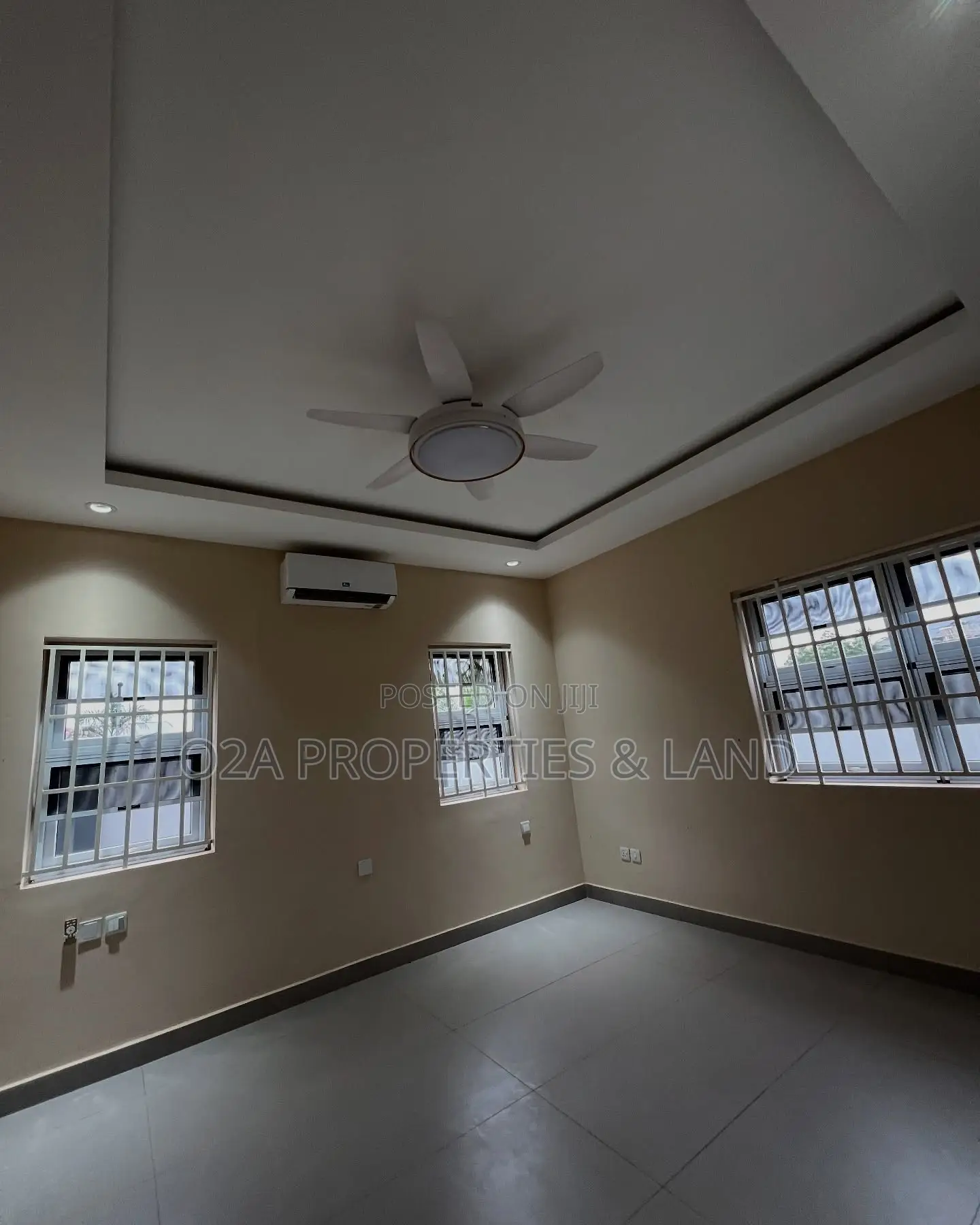 4bdrm House in Lakeside Estate for sale in Lake Side Estate