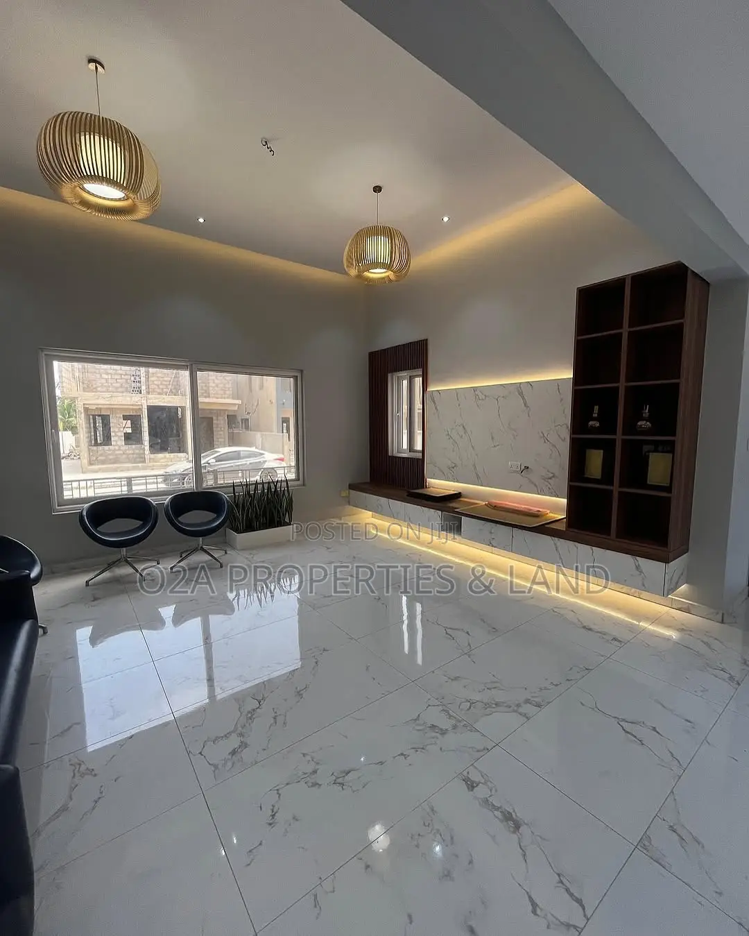 4bdrm House in East Airport for sale in Airport Residential Area