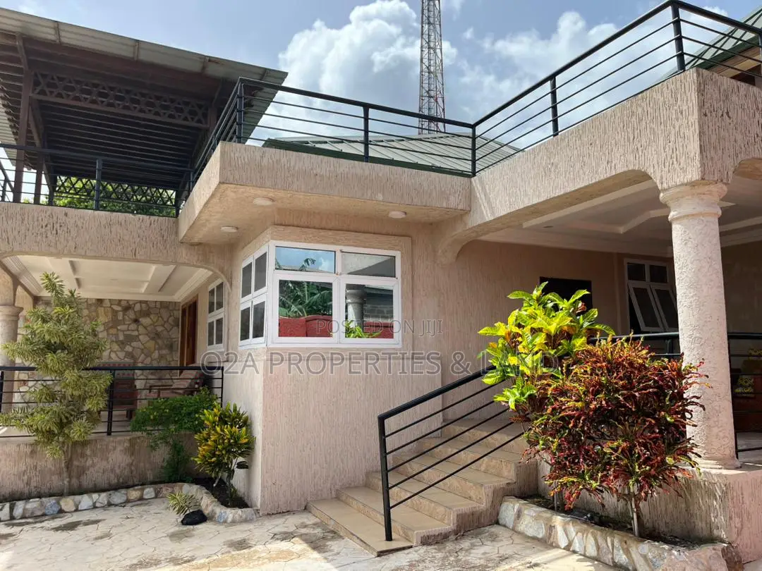 Furnished 4bdrm House in Akropong, Aburi for sale in Aburi