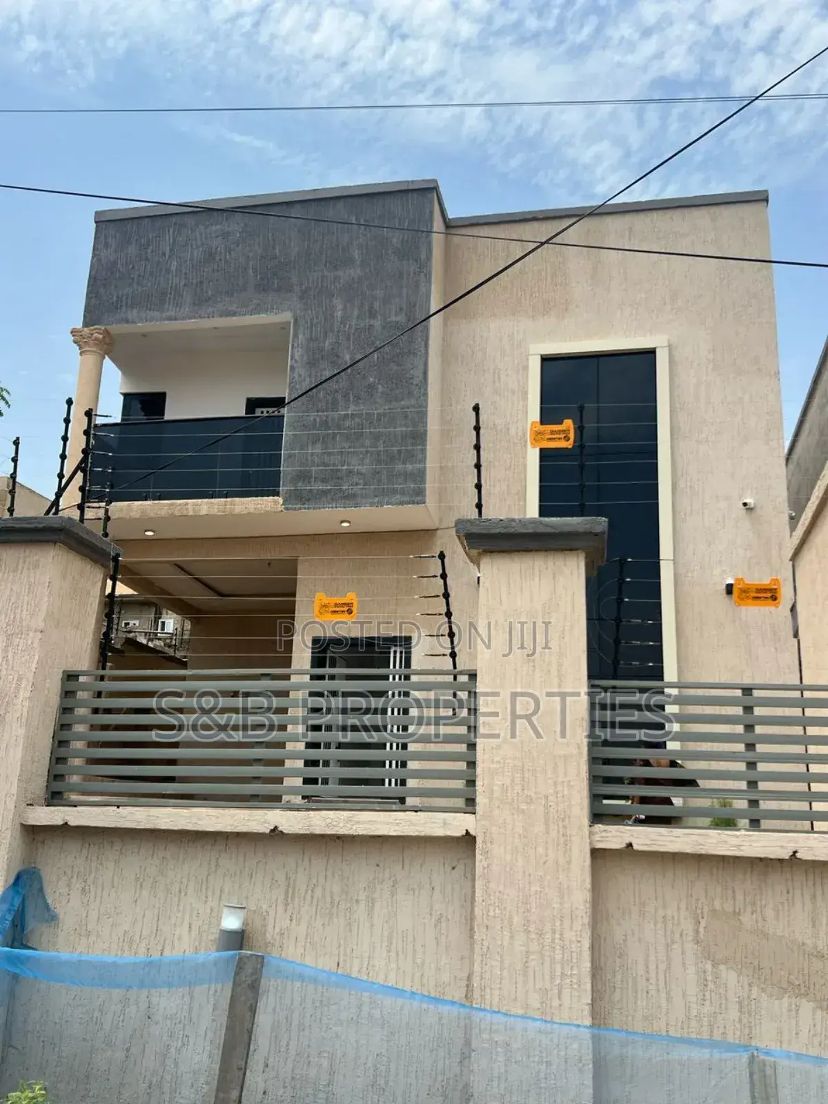 Furnished 4bdrm House in Ashomang Estate for sale in Ashomang Estate