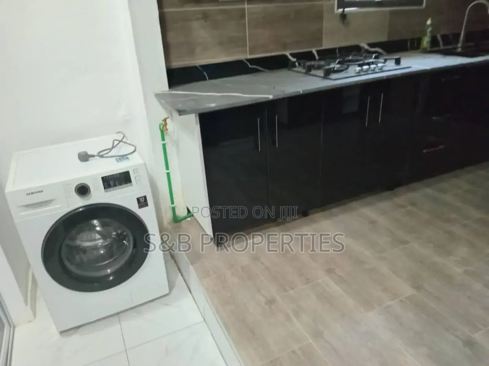 Furnished 4bdrm House in Ashomang Estate for sale in Ashomang Estate